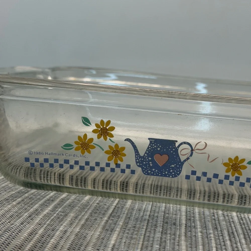 Anchor Hocking Hallmark Glass Baking Dish 8x8 2qt Sunflowers Teapot Vintage 1986